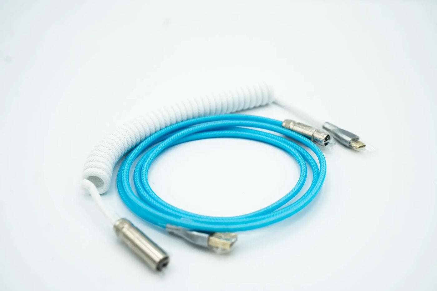 Blue and White Custom Coiled Type C USB Cable for Keyboard Vyral